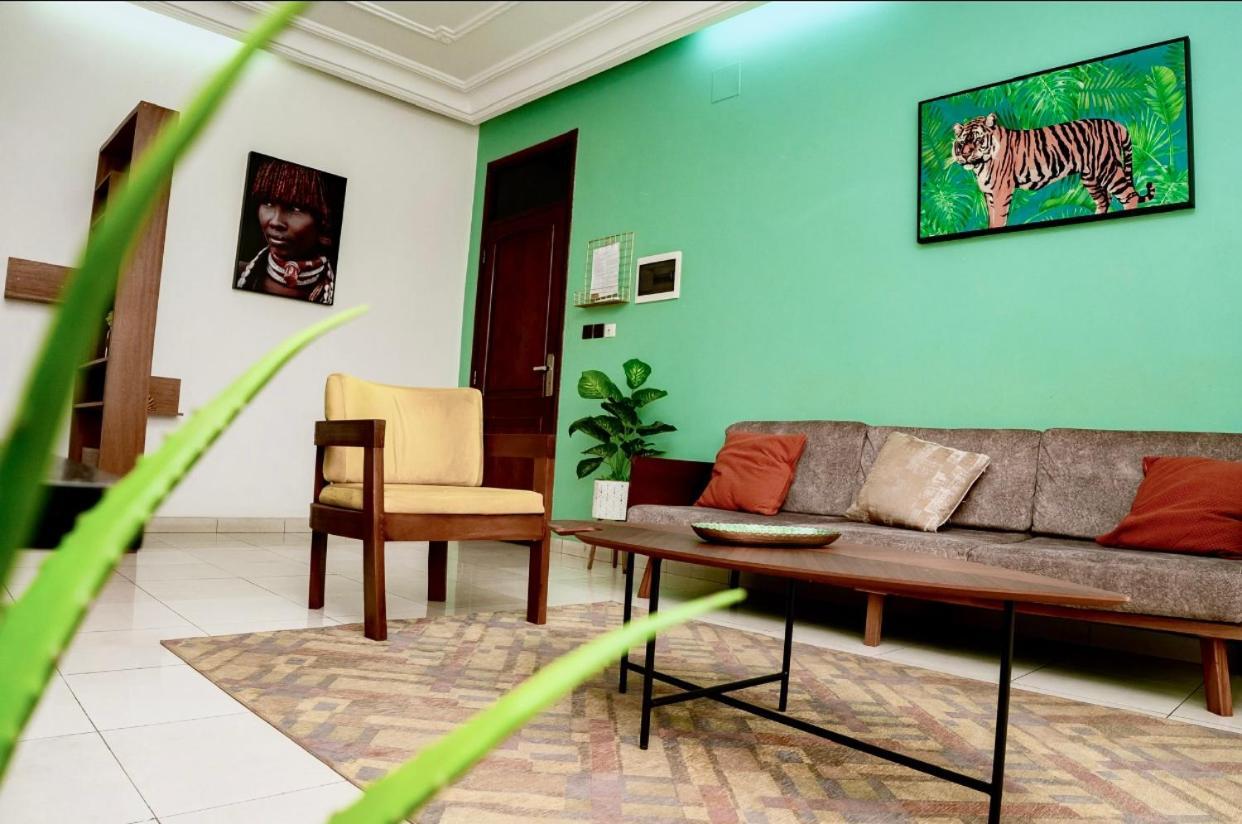Ros'Appart Yaoundé Kültér fotó